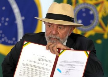 The Brazilian government has banned the use of smartphones in schools