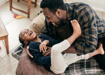 When a child plays with his father, it helps him improve brain function – Research