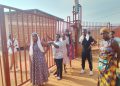 Nyarugenge: Bamwe mu babyeyi barera ku kigo cy’amashuri cya Kabusunzu bakoze imyigaragambyo