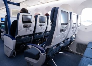 RwandAir igiye kujya yereka abagenzi filime z’i Nyarwanda aho kubereka inyamahanga