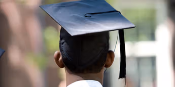 Itangazo rireba buri muntu wese uzajya muri ‘Graduation’ i Huye tariki 17 Ukwakira 2025