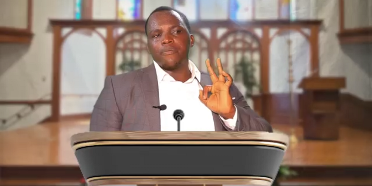 Bucyanayandi Emmanuel wagaragaye ku mbuga nkoranyambaga asaba abakirisitu gutanga imitungo yabo kugira ngo Imana ibakubire inshuro eshanu yatawe muri yombi