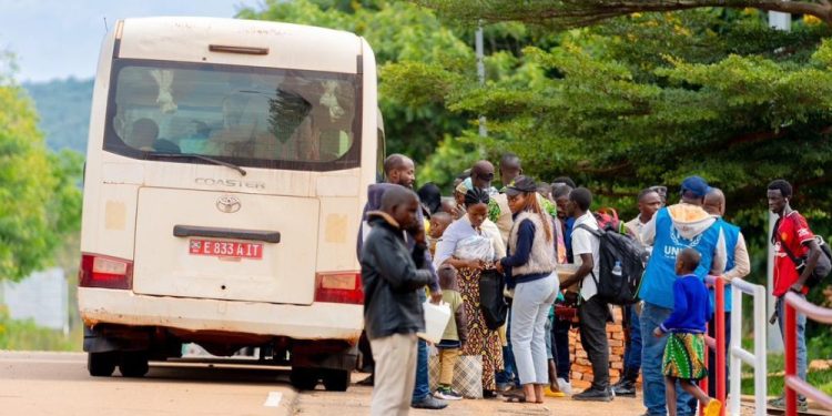 Impunzi z’Abarundi zirenga 100 zari mu Rwanda zatashye