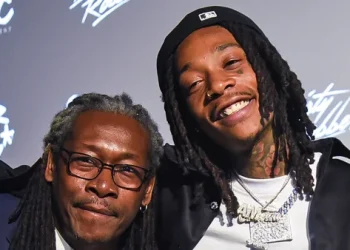 Umubyeyi w’umuraperi Wiz Khalifa yitabye Imana