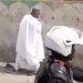 Nigeria: Guverineri yafotowe ari kwihagarika ku muhanda