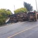 Nyamasheke: Fuso yaritwaye imyumbati yakoze impanuka igonga ‘Actros’ yariparitse