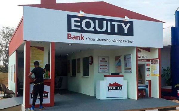 Abagande batandatu bafunzwe bakekwaho kwiba Equity Bank asanga miliyari 5