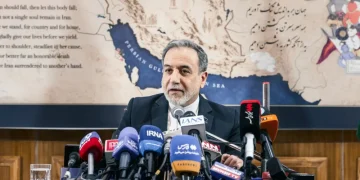 Iran yemeje ko Amerika nishaka intambara nabo bazayirwana